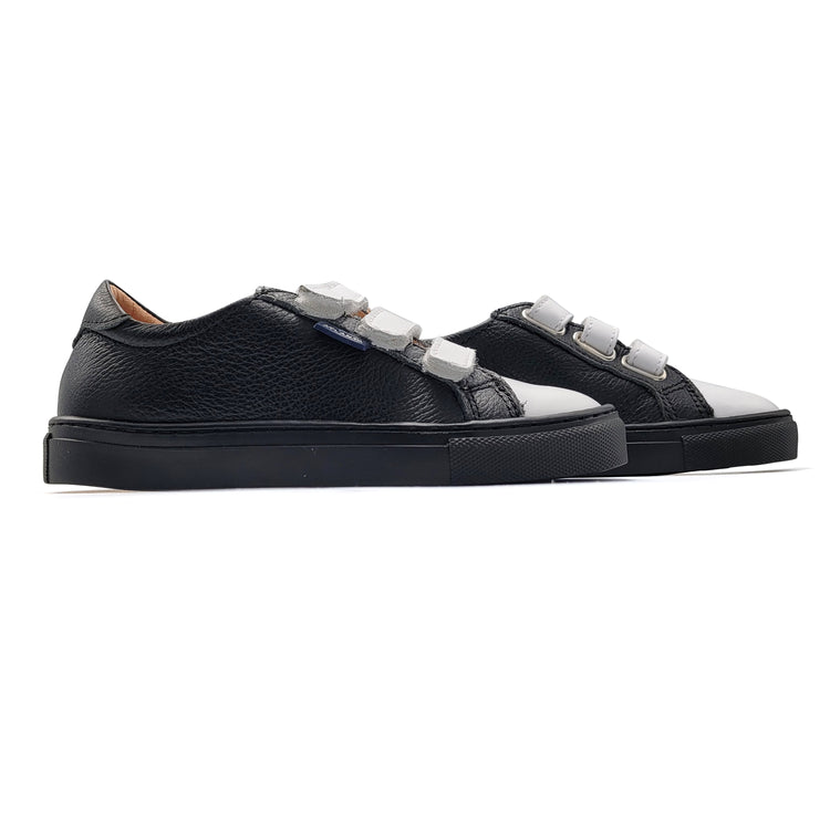 Atlanta Mocassin Black White Velcro Sneaker 523