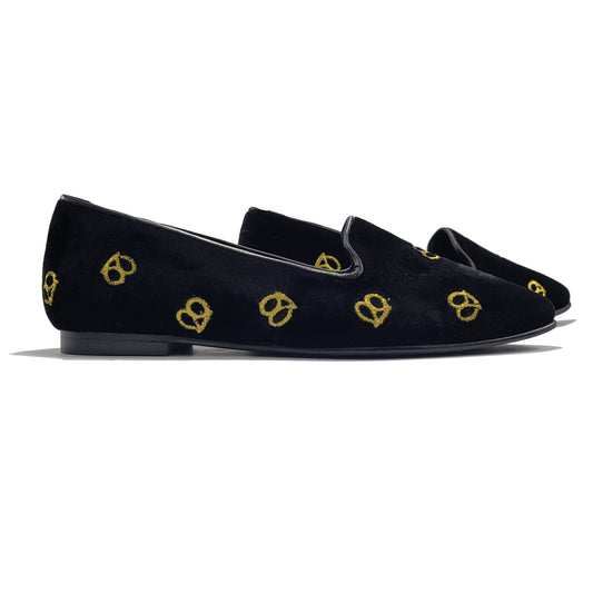 Geppettos Black Velvet Pretzel Pointed Slip On 0570