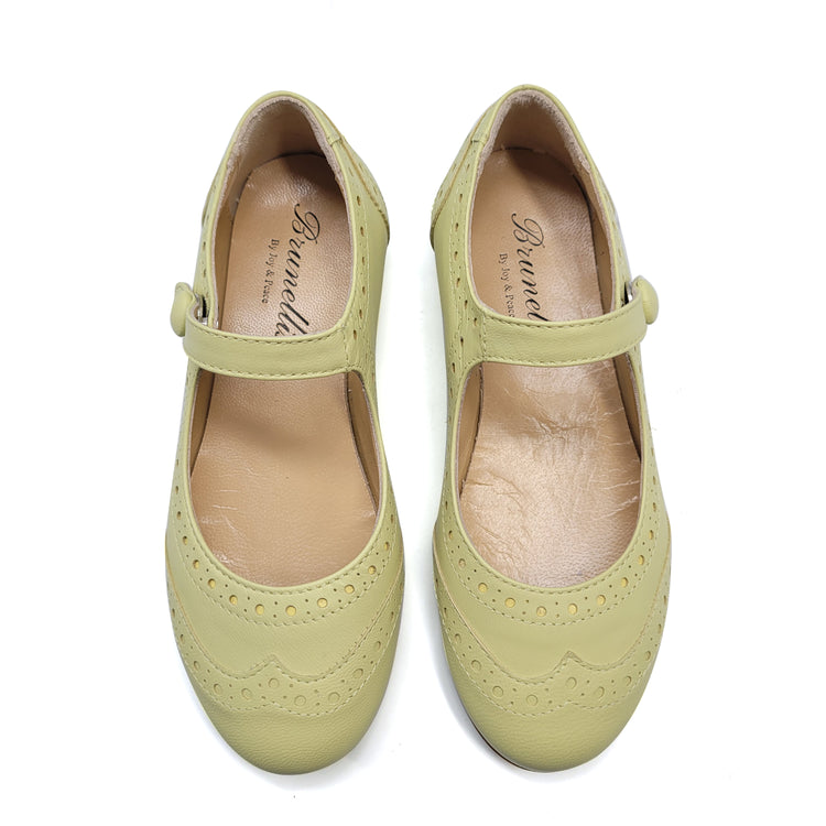 Brunellis Pear Green Wingtip Mary Jane S24