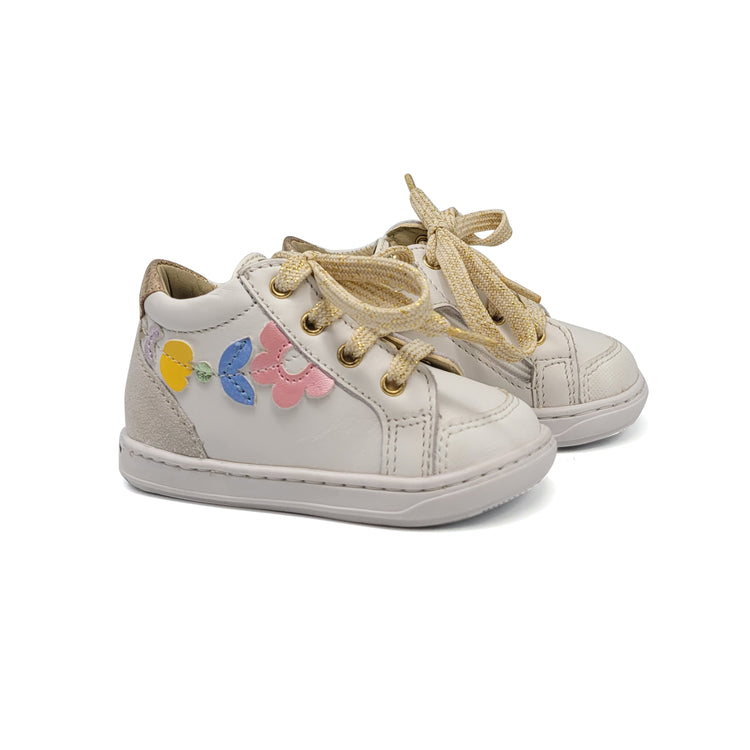 Shoo Pom Bouba White Flower Sneaker