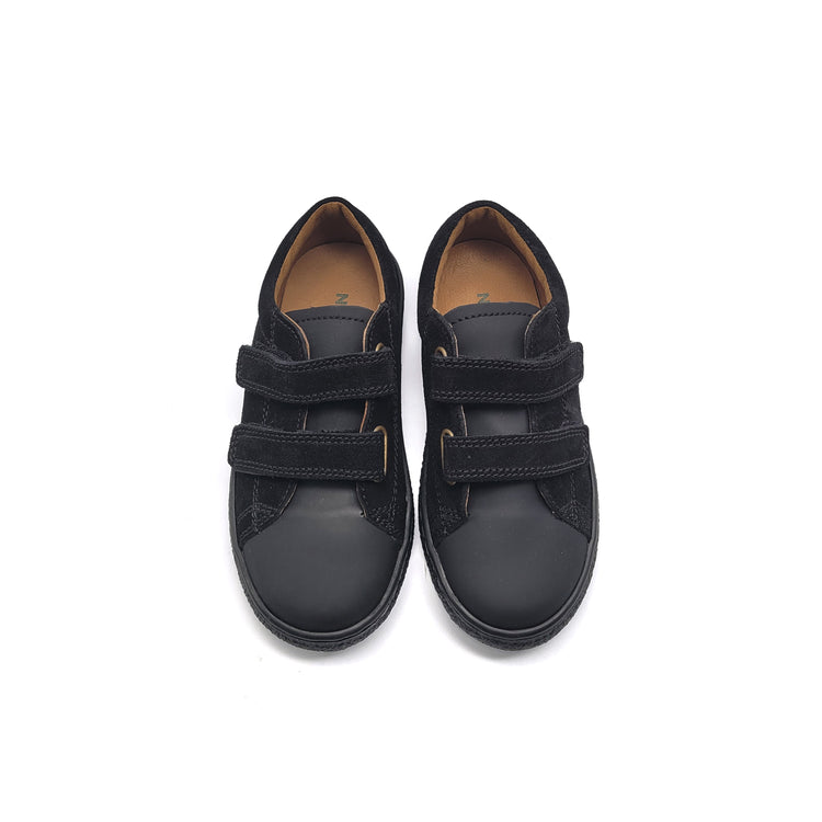 Naturino Carex Black Gum Velcro Sneaker