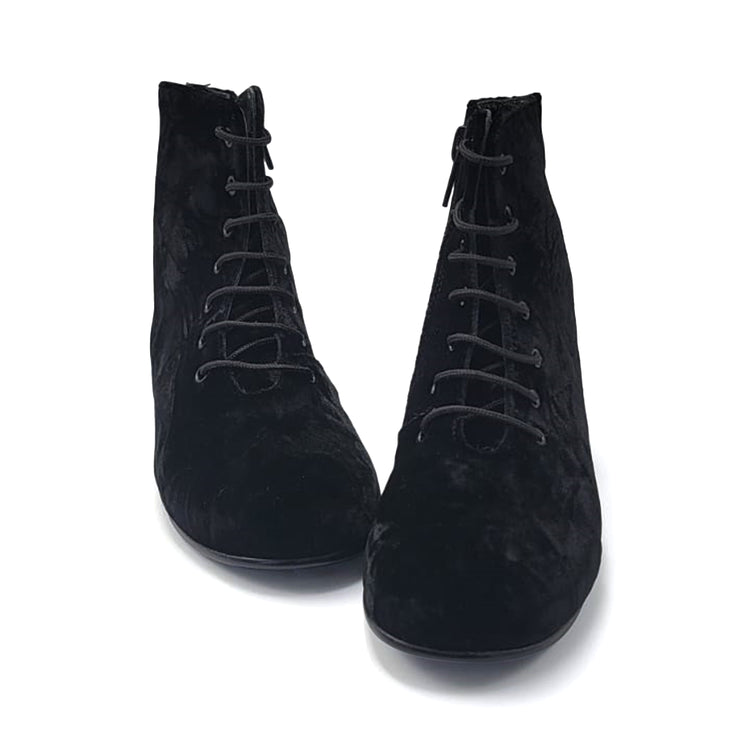 Geppettos Crushed Black Velvet Lace Bootie 137186C