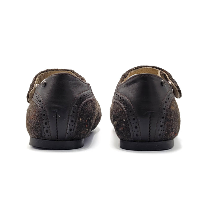 manuela-de-juan-brown-toe-cap-shoes-girls