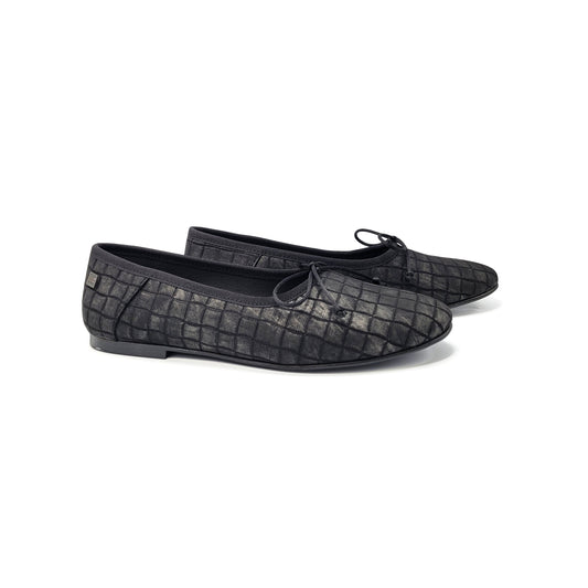 Maria Catalan Black Crocodile Shimmer Ballet Flat 605710