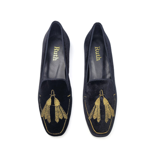 Ruth Secret Black Tassel Slip On 2645