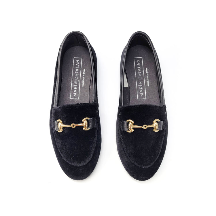 Maria Catalan Smokin Black Velvet Chain Slip On