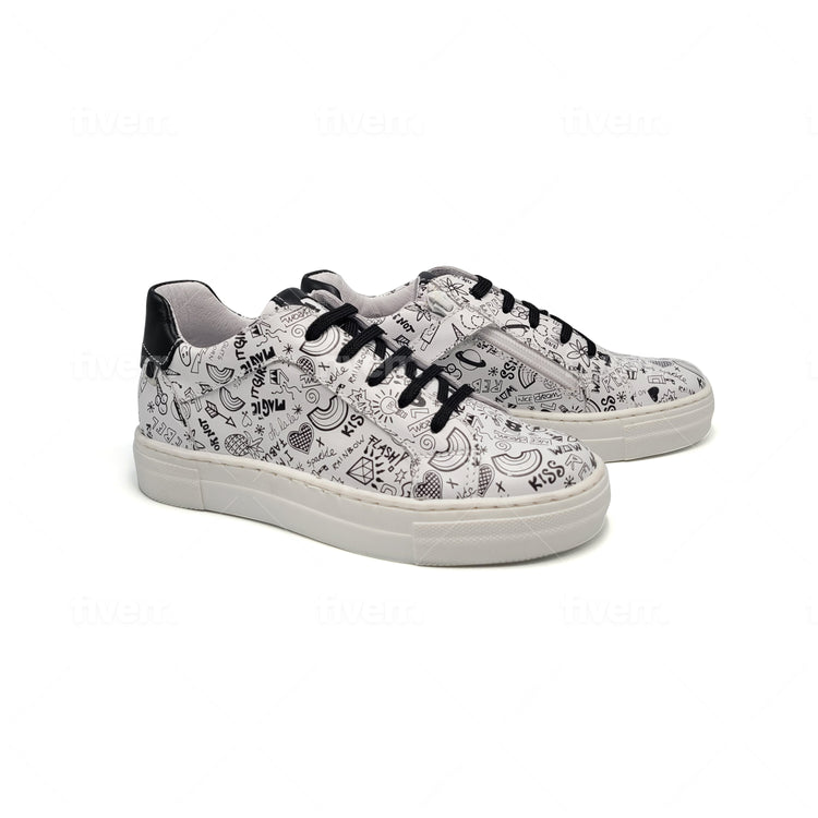 Bo-Bell Iga Black Doodle Lace Sneaker