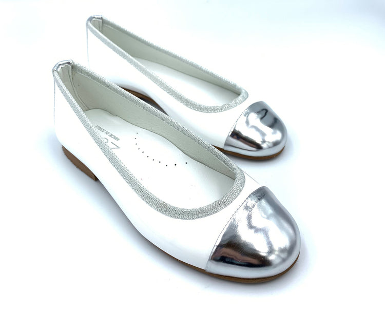 Zubii White Silver Slip On 705