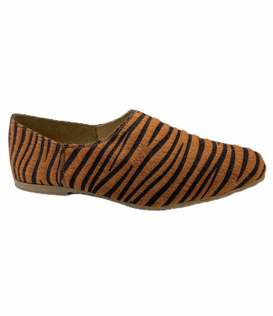 LMDI Tiger Print Loafer