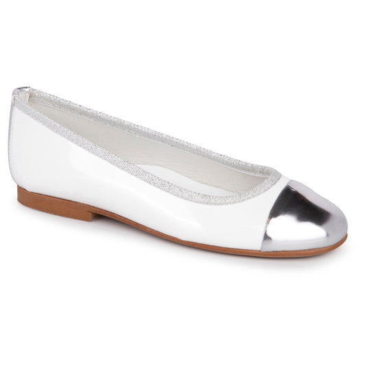 Zubii White Silver Slip On 705