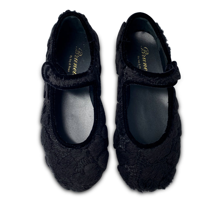 Brunellis Black Hearts Fur Mary Jane S-21