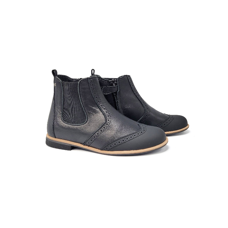 manuela-de-juan-black-gum-wingtip-bootie-girls