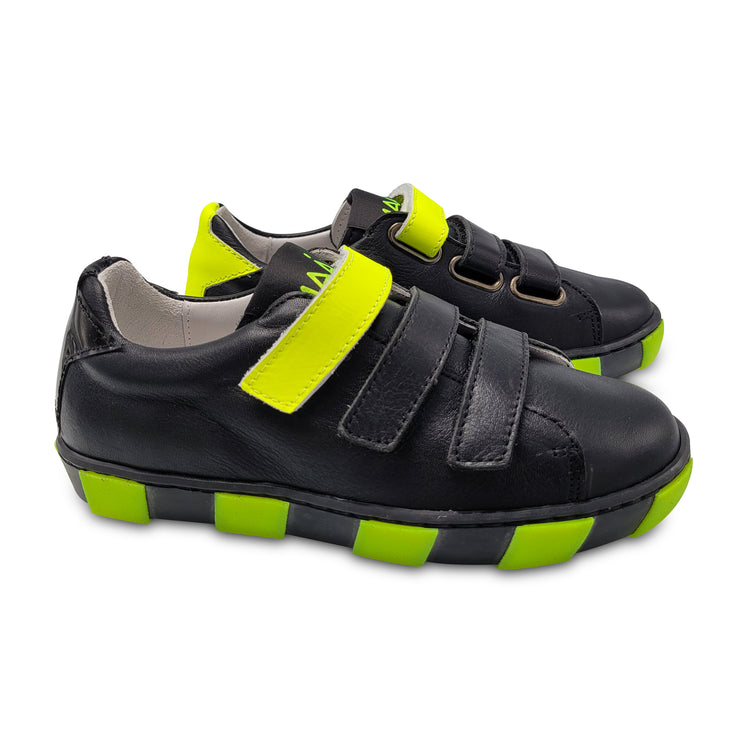 Maa by Manuela Black Leather Neon Yellow Star Velcro Sneaker C341