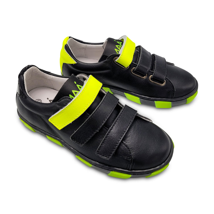 Maa by Manuela Black Leather Neon Yellow Star Velcro Sneaker C341