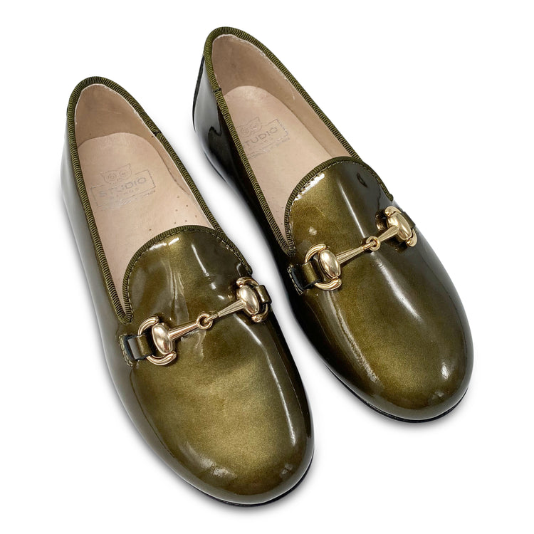 Hoo Olive Green Metallic Patent Chain Smoking Slip On 3172