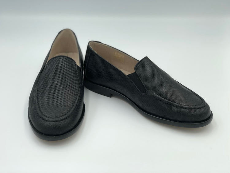 Hoo Black Textured Loafer 2279