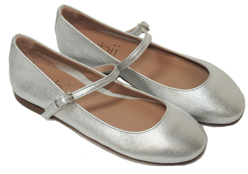 zubii-silver-buckle-girls-shoes